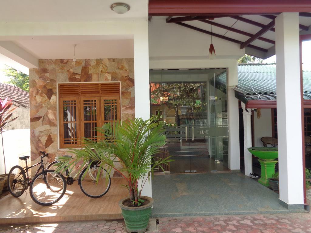 Cannel Side Guest House Polonnaruwa Esterno foto
